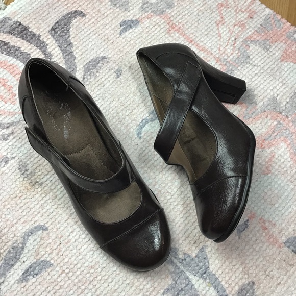 a2 aerosoles heel rest